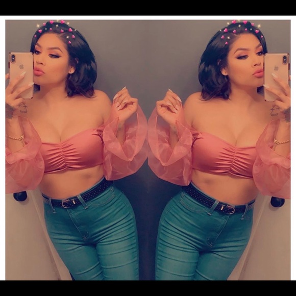 Super cute baby pink tube crop top - Picture 1 of 3